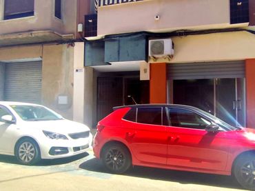Local comercial en alquiler en Meliana