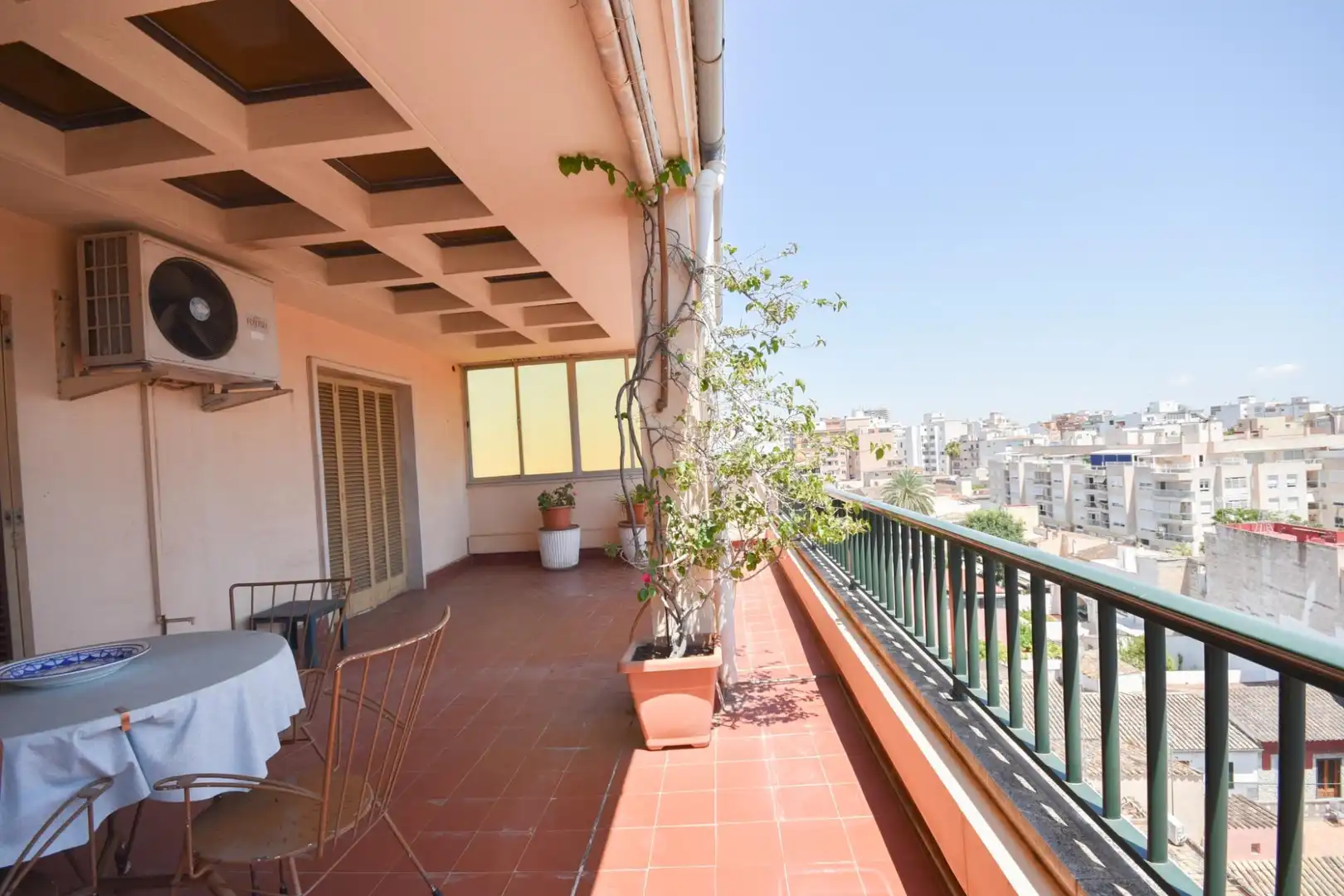 Terraza de Piso en venta en  Palma de Mallorca con Terraza y Balcón