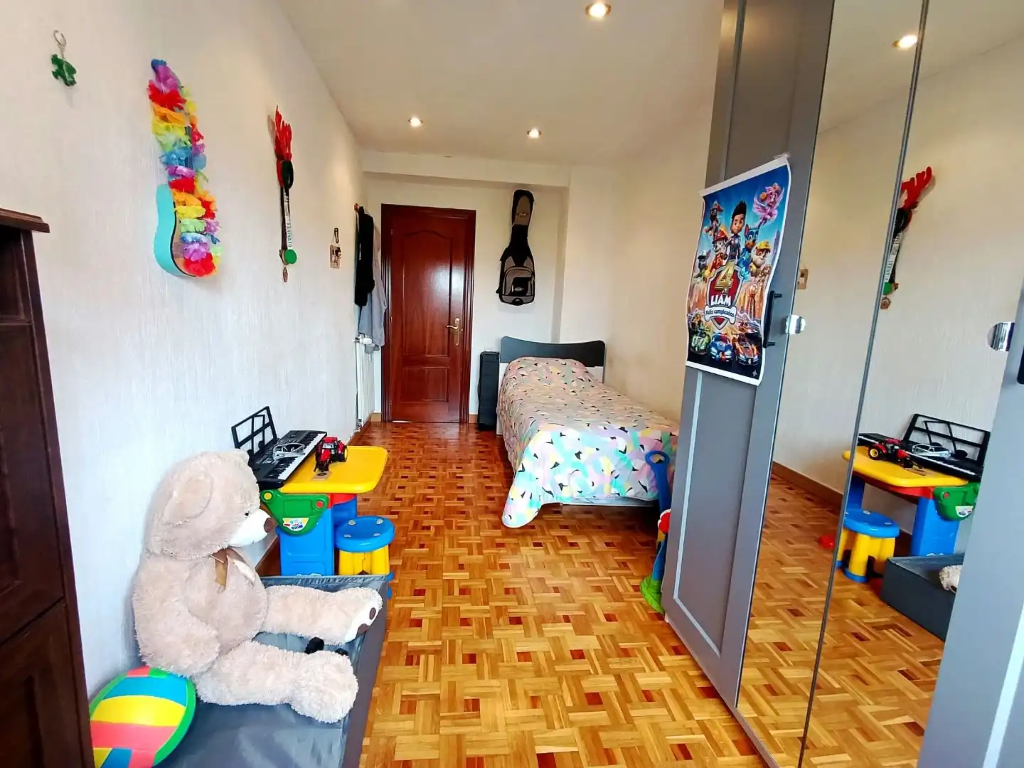 Habitación de Piso en venta en Gijón 