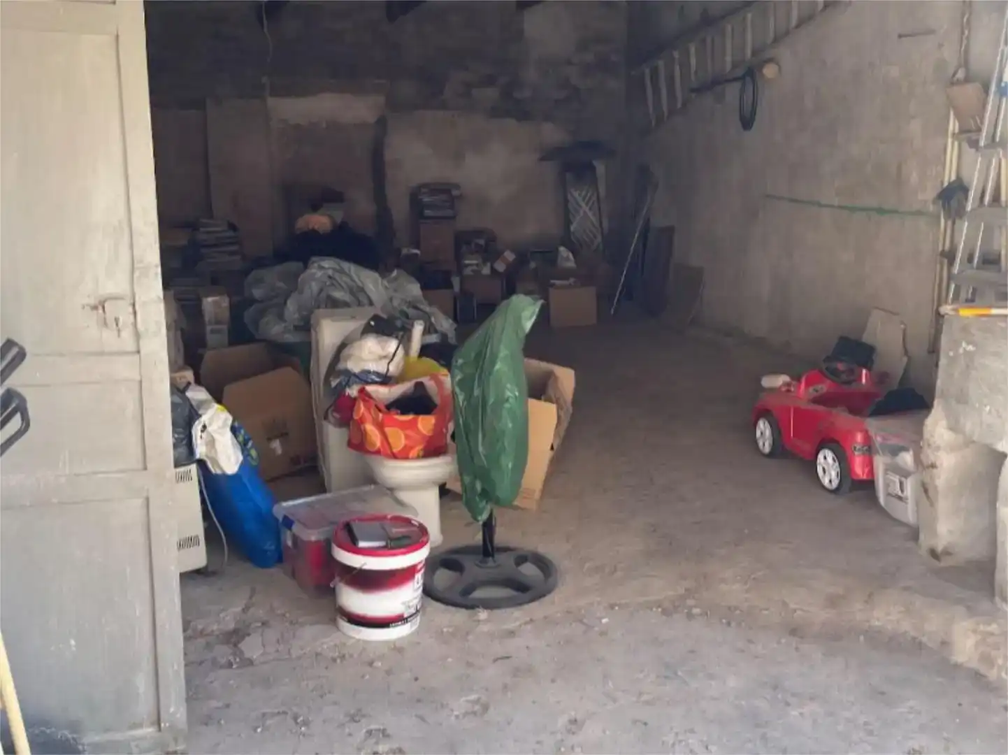 Garage zum Verkauf in Algueña