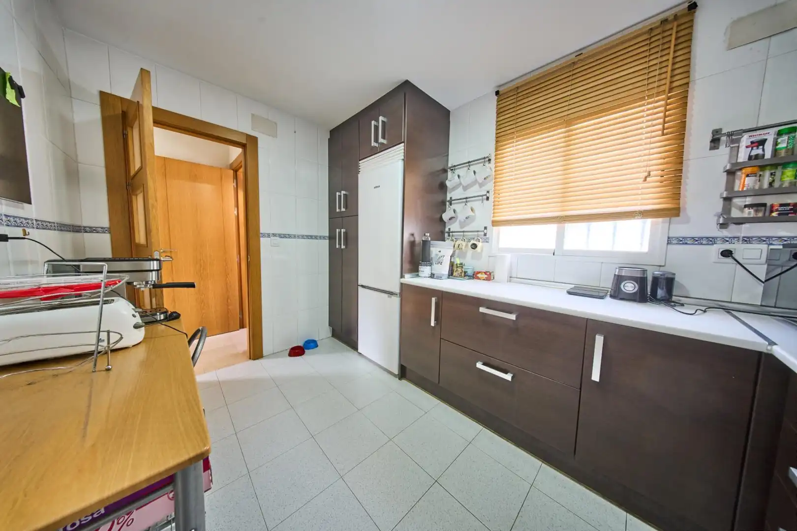 Cuina de Casa o xalet en venda en Gójar amb Calefacció, Jardí privat i Terrassa