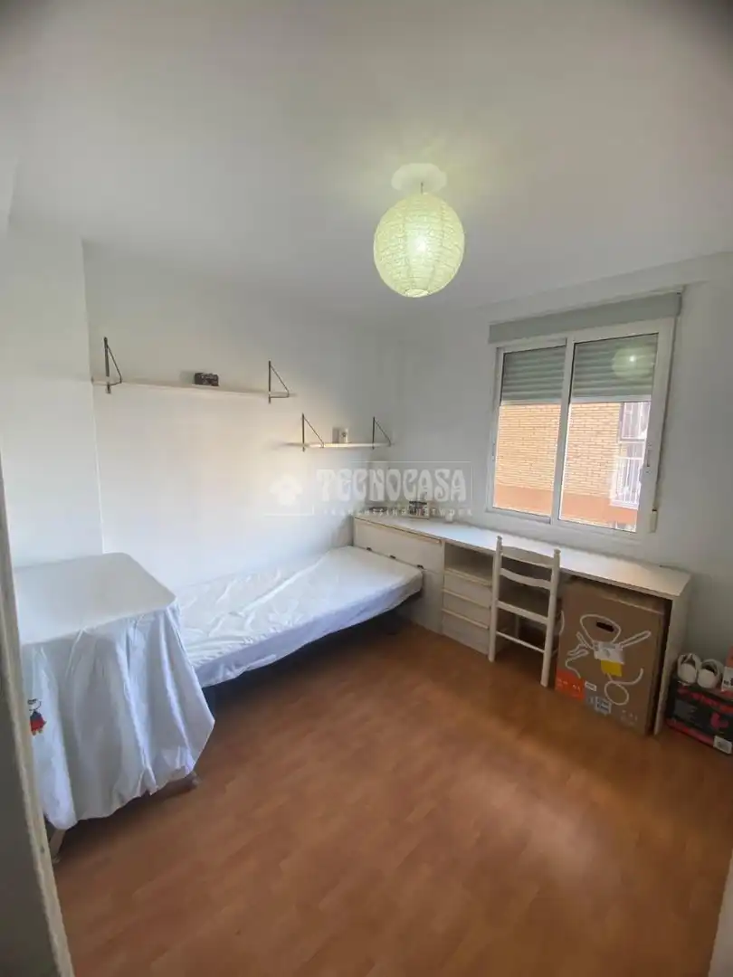 Habitación de Piso en venta en Alicante / Alacant con Piscina comunitaria
