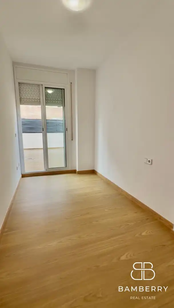 Bedroom of Flat for sale in Castelldefels  with Parquet flooring and Community pool