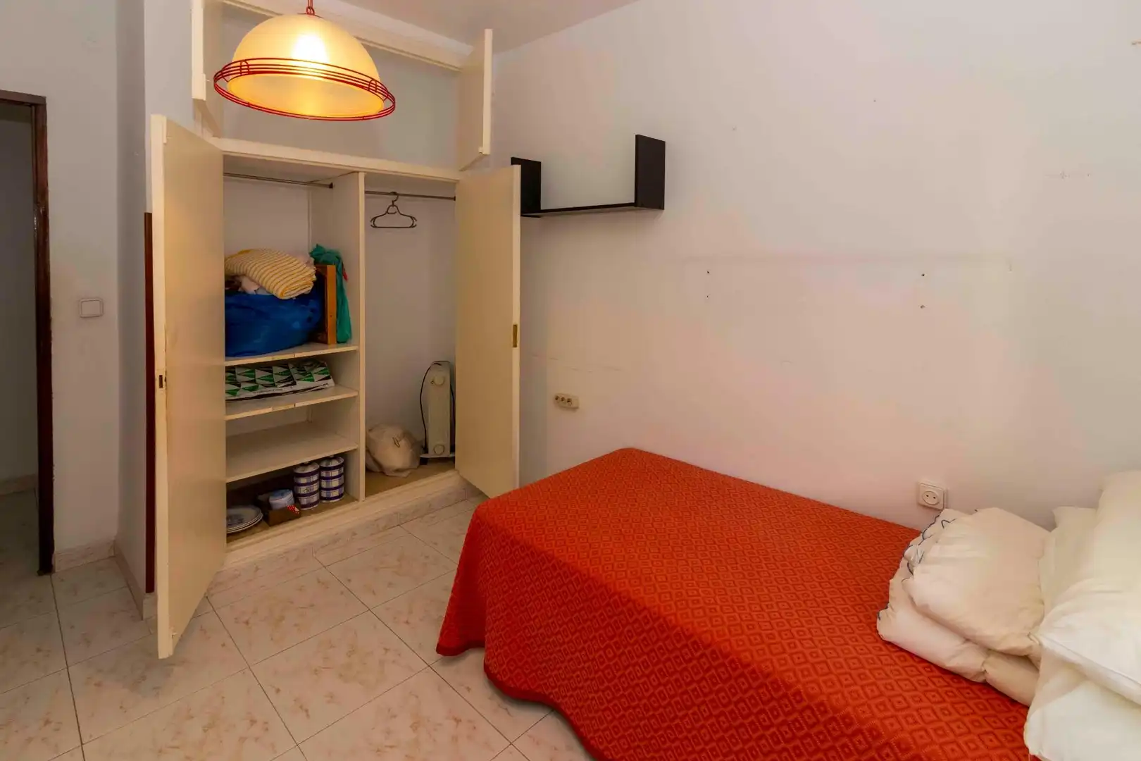 Dormitori de Pis en venda en Badajoz amb Aire condicionat i Balcó