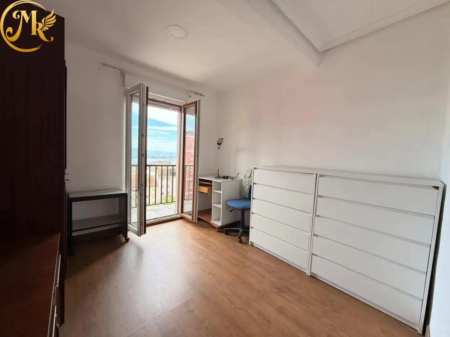 Bedroom of Flat for sale in Santander  with Private garden, Parquet flooring and Terrace