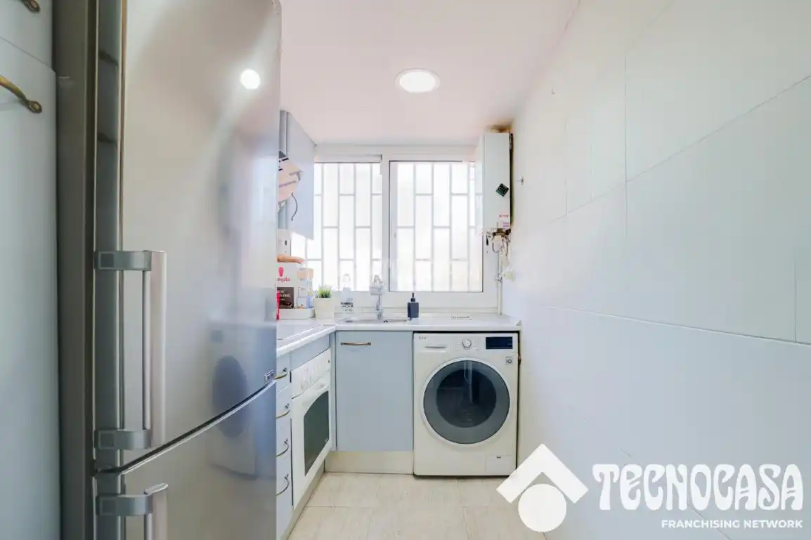 Kitchen of Flat for sale in Barcelona  with Air Conditioner