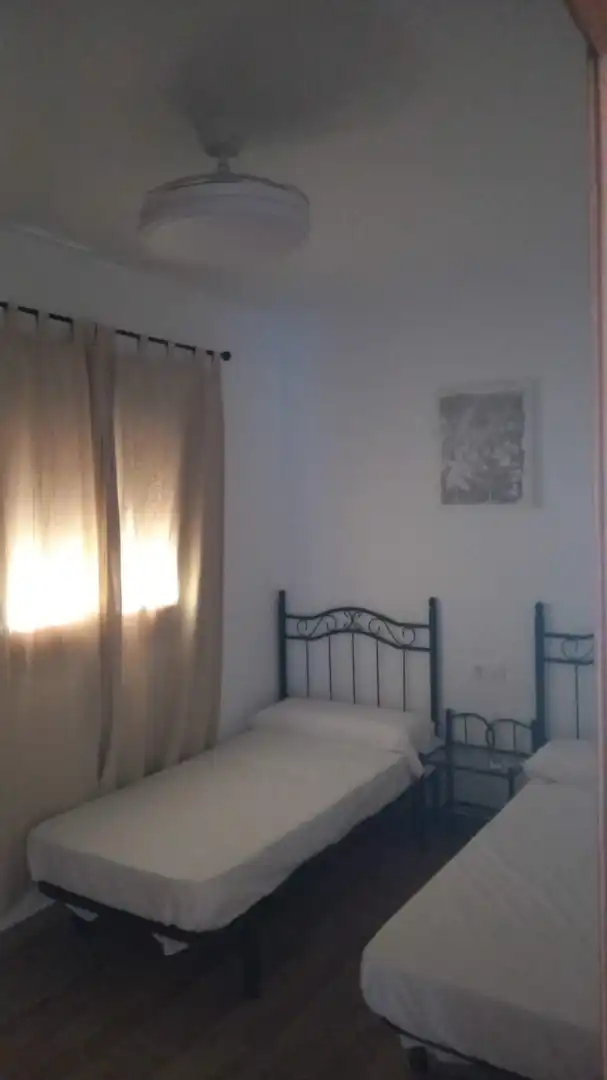 Casa o xalet de lloguer a Cañada de los Carabineros, Las Lagunas - Campano