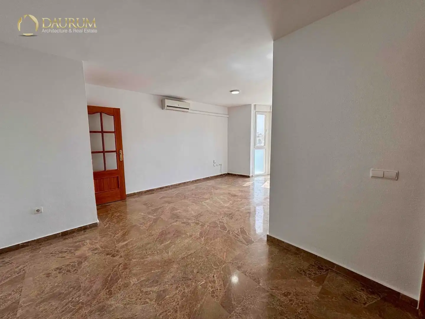 Flat with lift for sale in ALCALDE JOSÉ BENÍTEZ ROCHA, imagen 34
