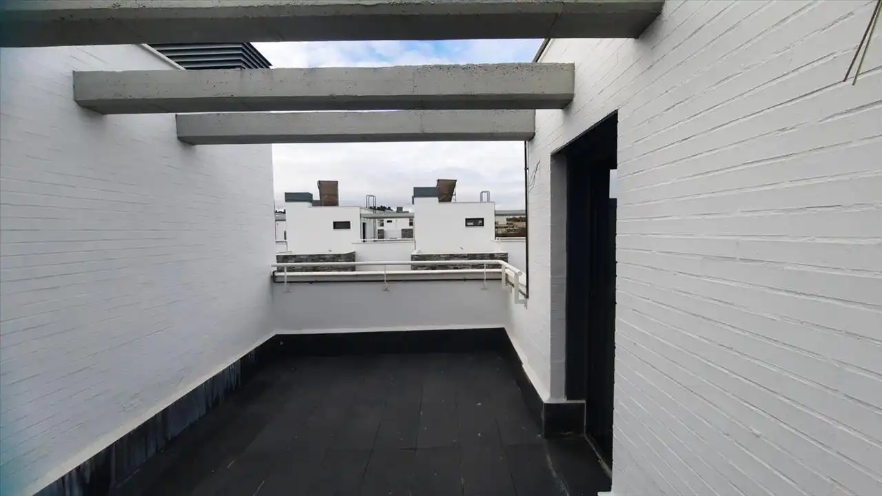 Terraza de Casa o chalet en venta en Arroyo de la Encomienda con Jardín privado y Piscina