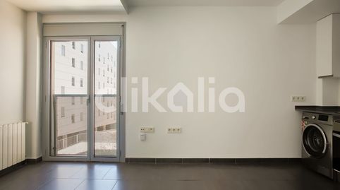 Foto 2 de Piso en venta en PAU de Carabanchel, Madrid Capital