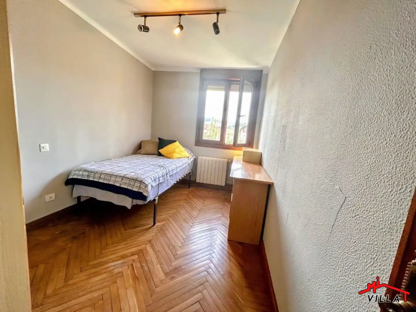 Habitación de Casa o chalet en venta en Ampuero con Calefacción, Terraza y Amueblado