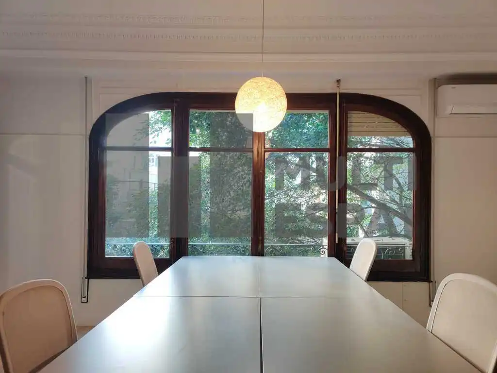 Office space with lift to rent in Carrer de Balmes, imagen 7