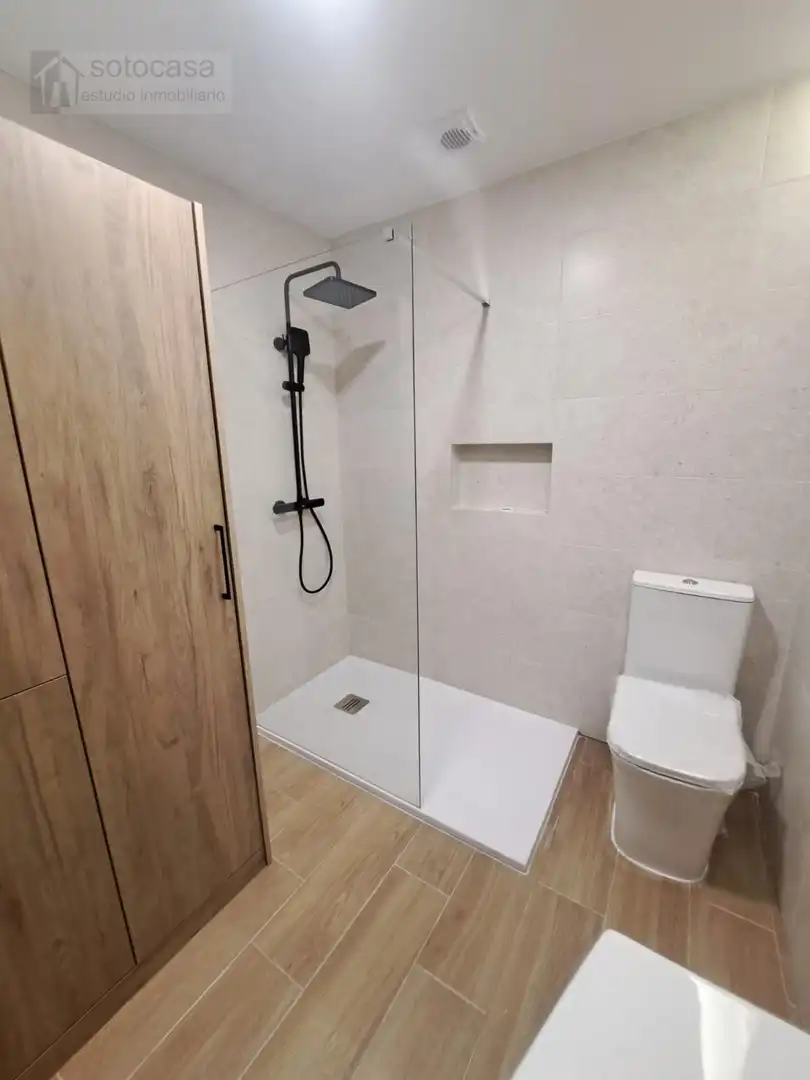 Baño de Piso en venta en Valladolid con Calefacción y Amueblado
