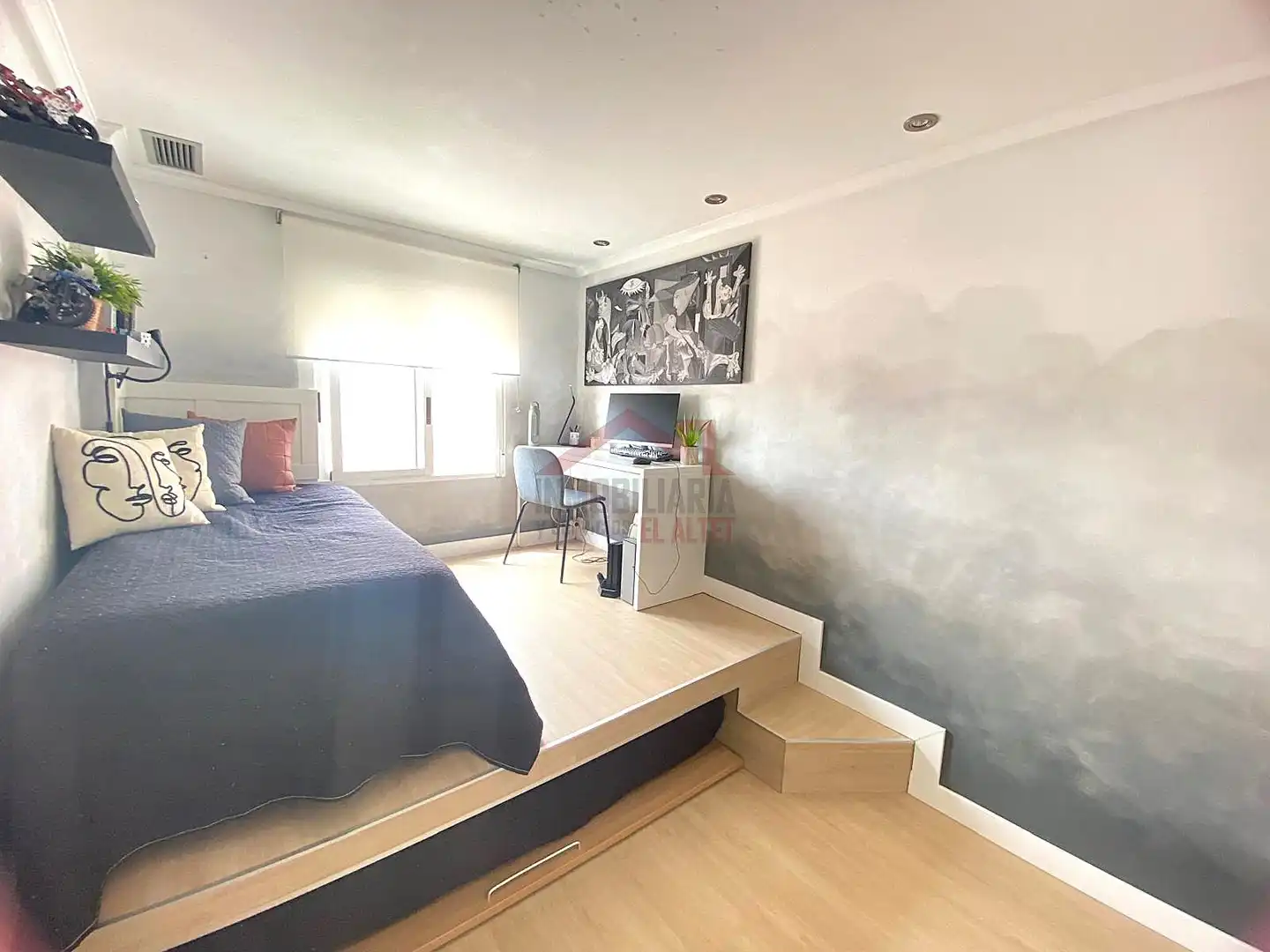 Schlafzimmer von Wohnung zum Verkauf in Elche / Elx mit Klimaanlage, Heizung und Ofen