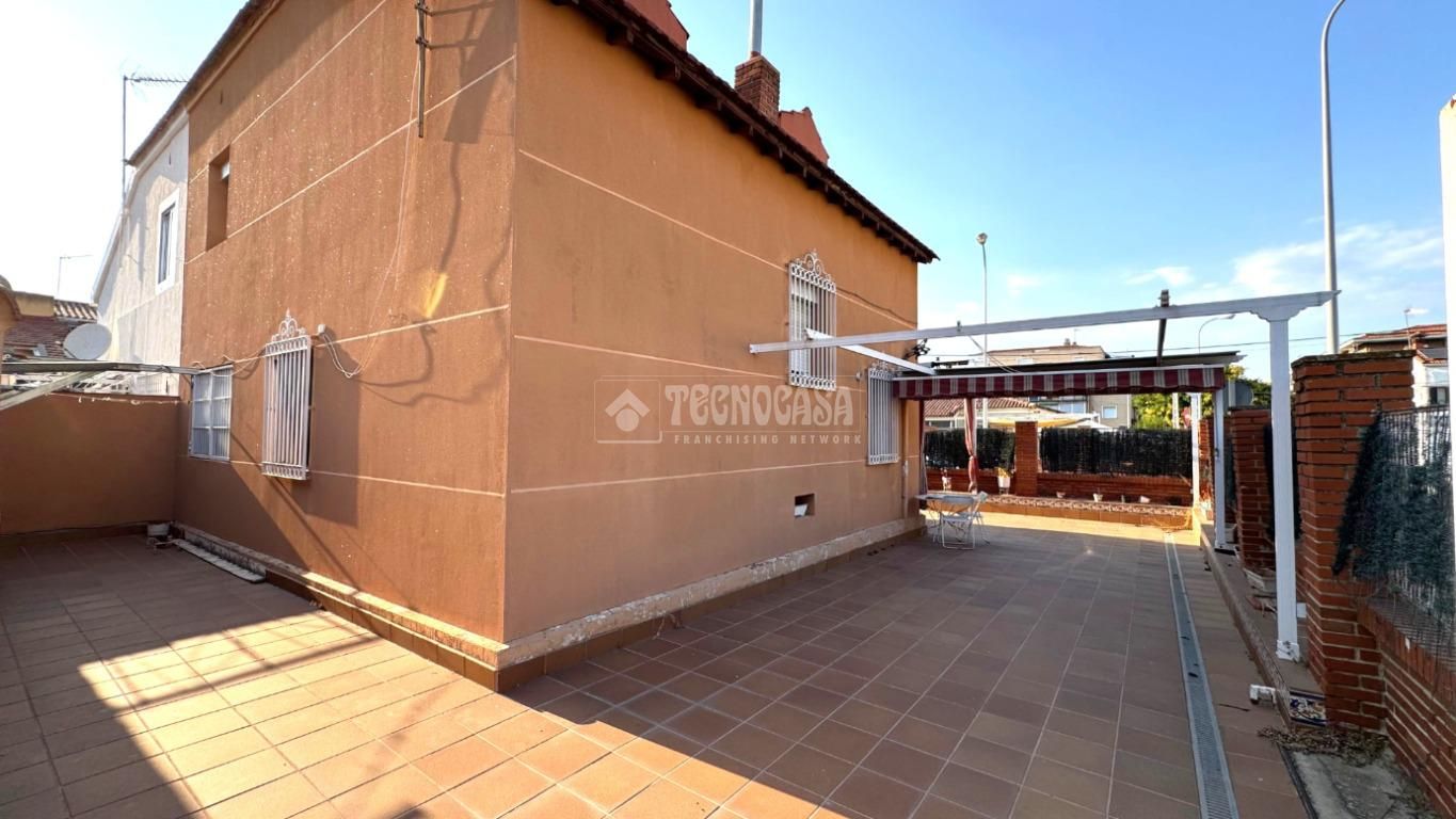 Terrassa de Casa adosada en venda en  Madrid Capital amb Calefacció i Traster