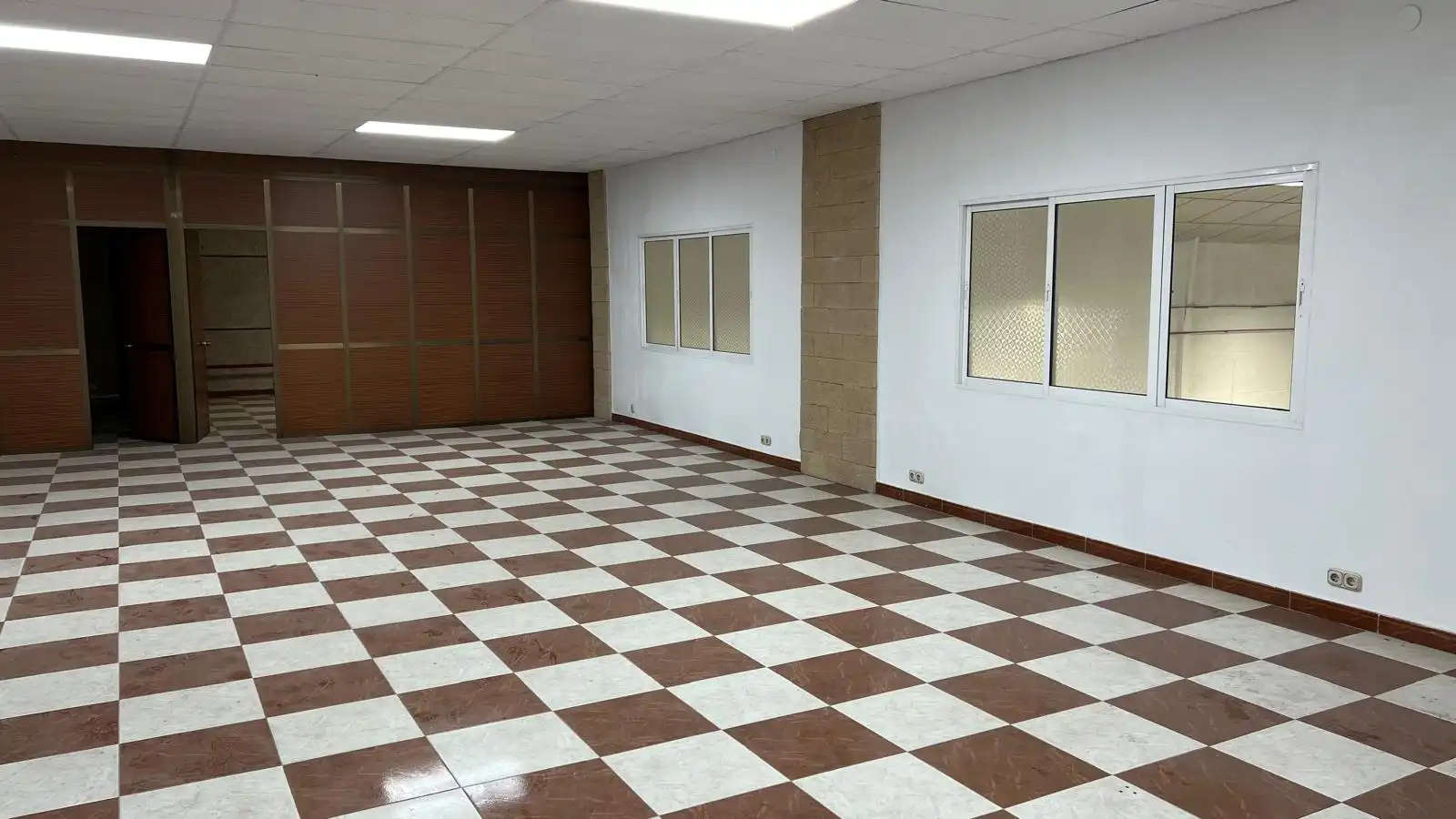Nau industrial de lloguer en Plasencia