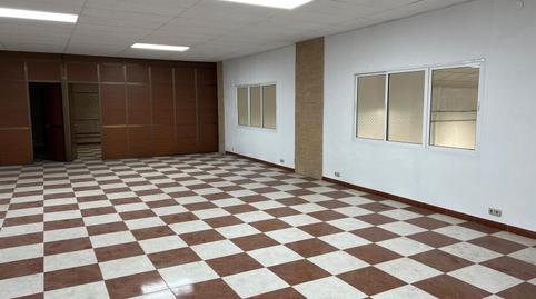 Foto 4 von Fabrikhallen zur Miete in Avenida Martín Palomino, 78, Zona Sur - Av. de España - San Miguel, Plasencia