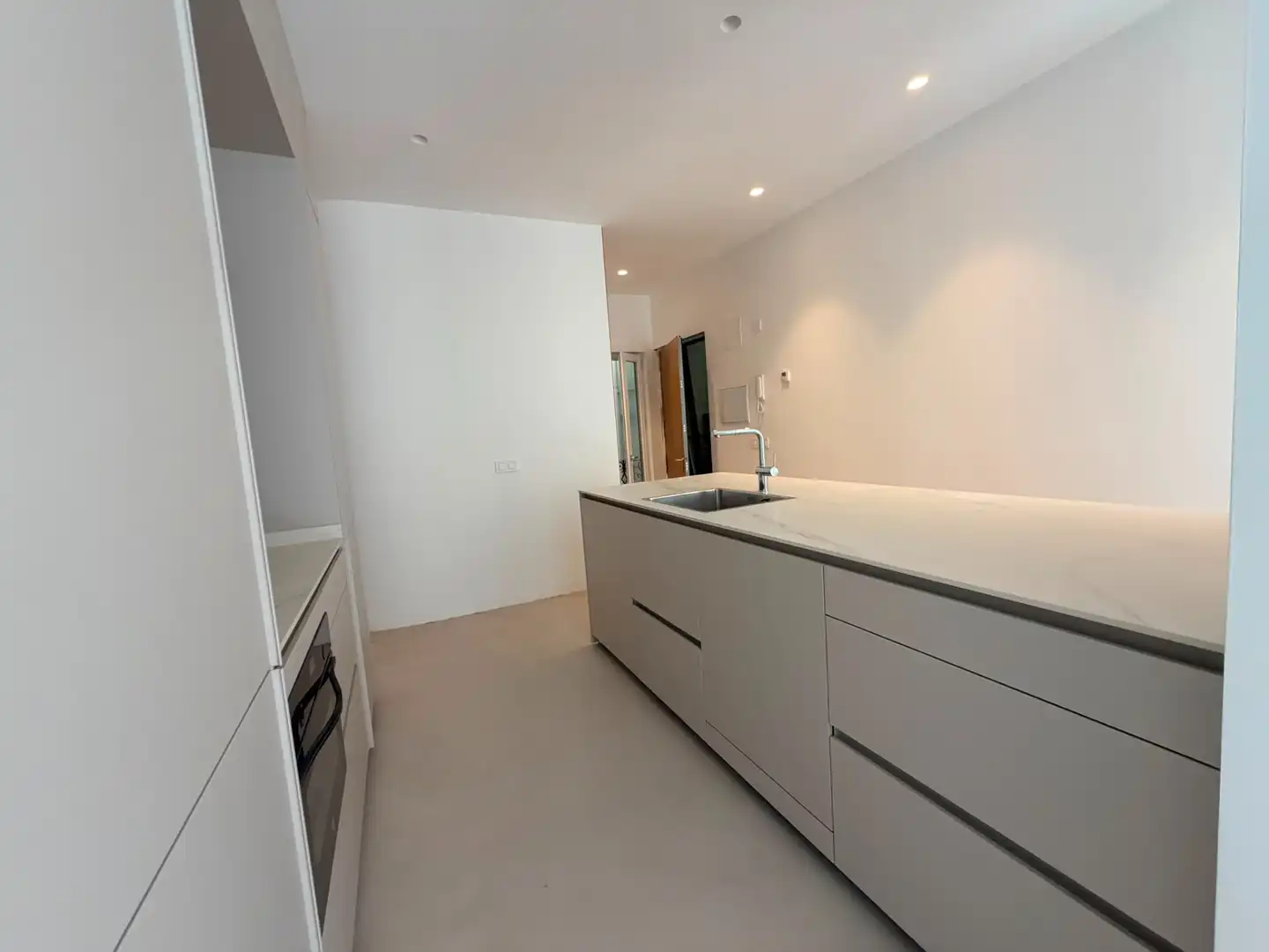 Kitchen of Flat for sale in Madrid  with Air Conditioner, Heating and Balcony