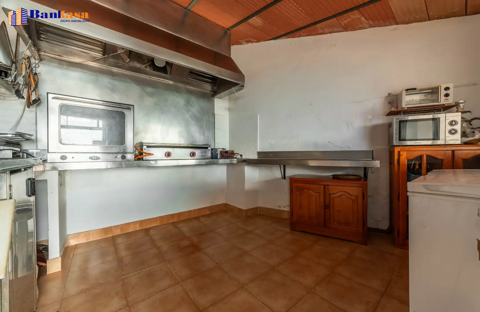 Cocina de Casa o chalet en venta en Casabermeja con Jardín privado, Piscina y Amueblado