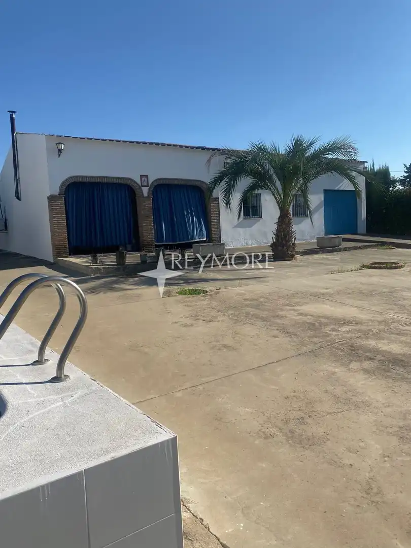 Houses for sale in El Higuerón