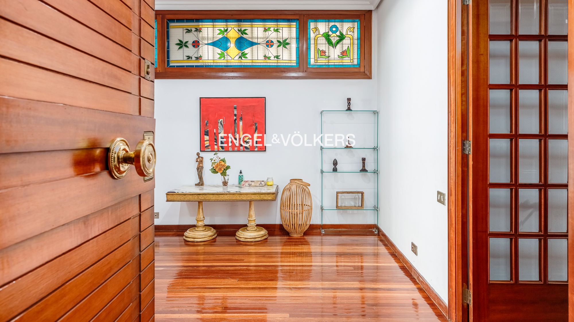 Apartament en venda en Vigo  amb Calefacció, Piscina i Balcó