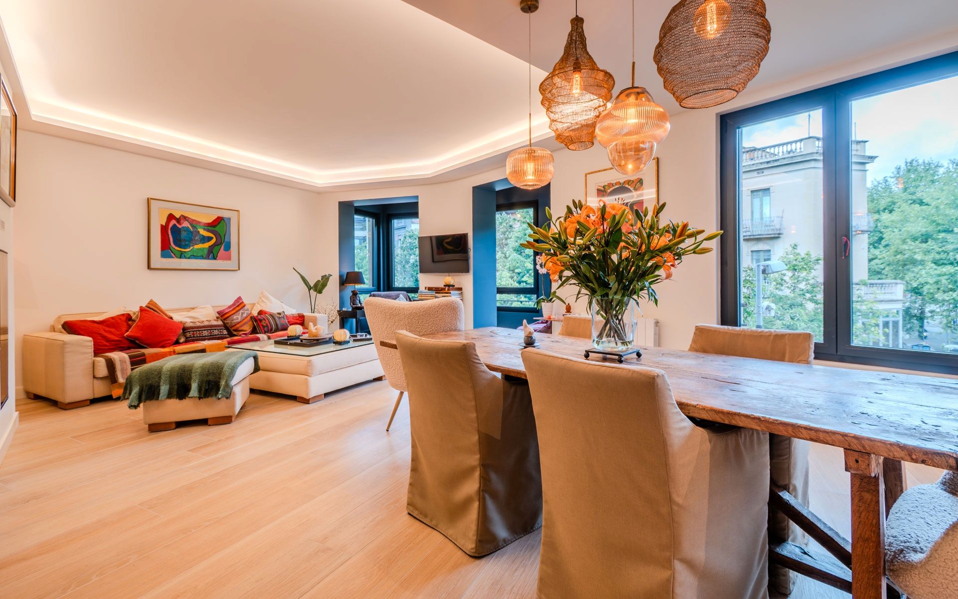 Dining room of Flat for sale in Girona Capital  with Air Conditioner, Heating and Terrace
