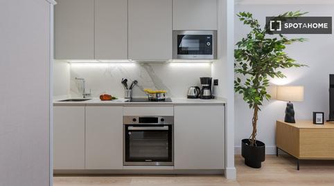 Foto 2 de Apartament per a compartir a Castilla,  Madrid Capital