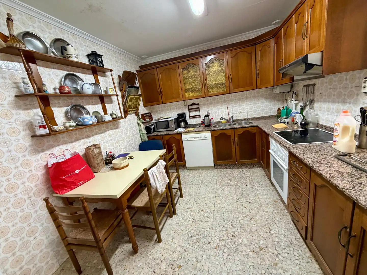 Kitchen of Detached homes for sale in Cádiz  with Air Conditioner and Terrace