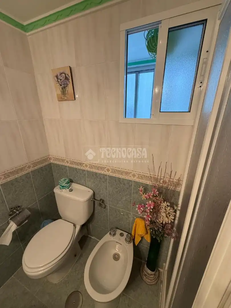 Baño de Piso en venta en Málaga con Aire acondicionado