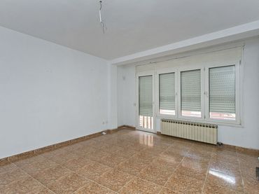 Wohnung mit Aufzug zum Verkauf in C/ Viladordis