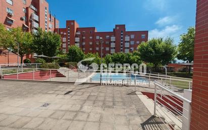 Swimming pool of Flat for sale in  Madrid Capital  with Heating, Terrace and Storage room
