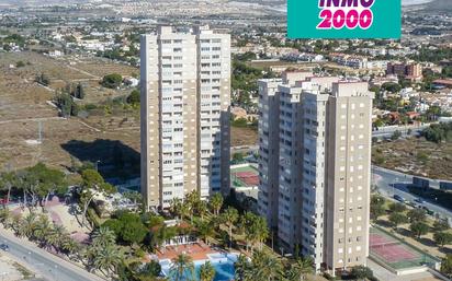 Vista exterior de Apartament en venda en El Campello amb Terrassa i Piscina