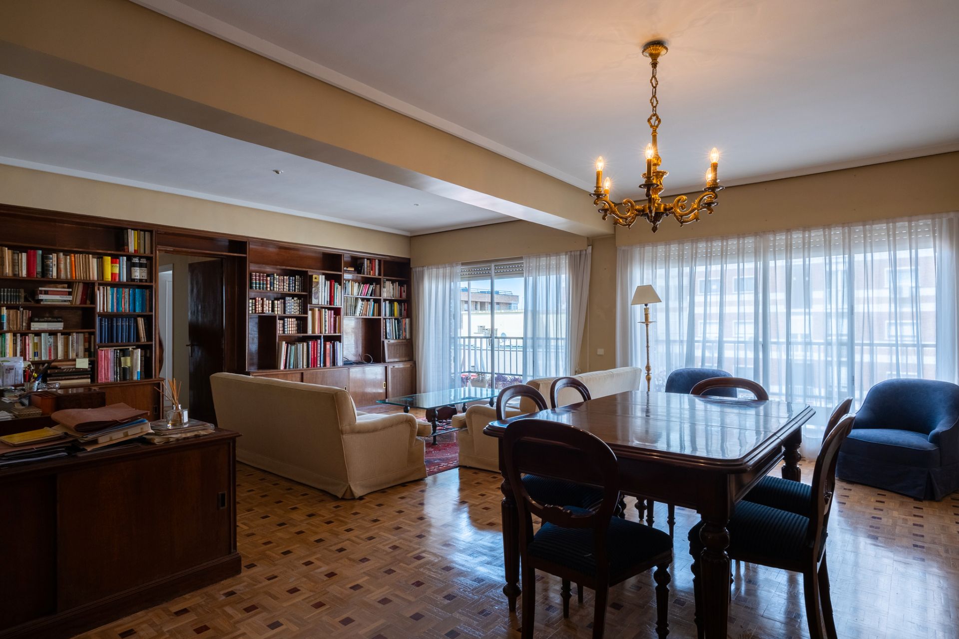 Living room of Flat for sale in  Madrid Capital  with Air Conditioner, Heating and Private garden