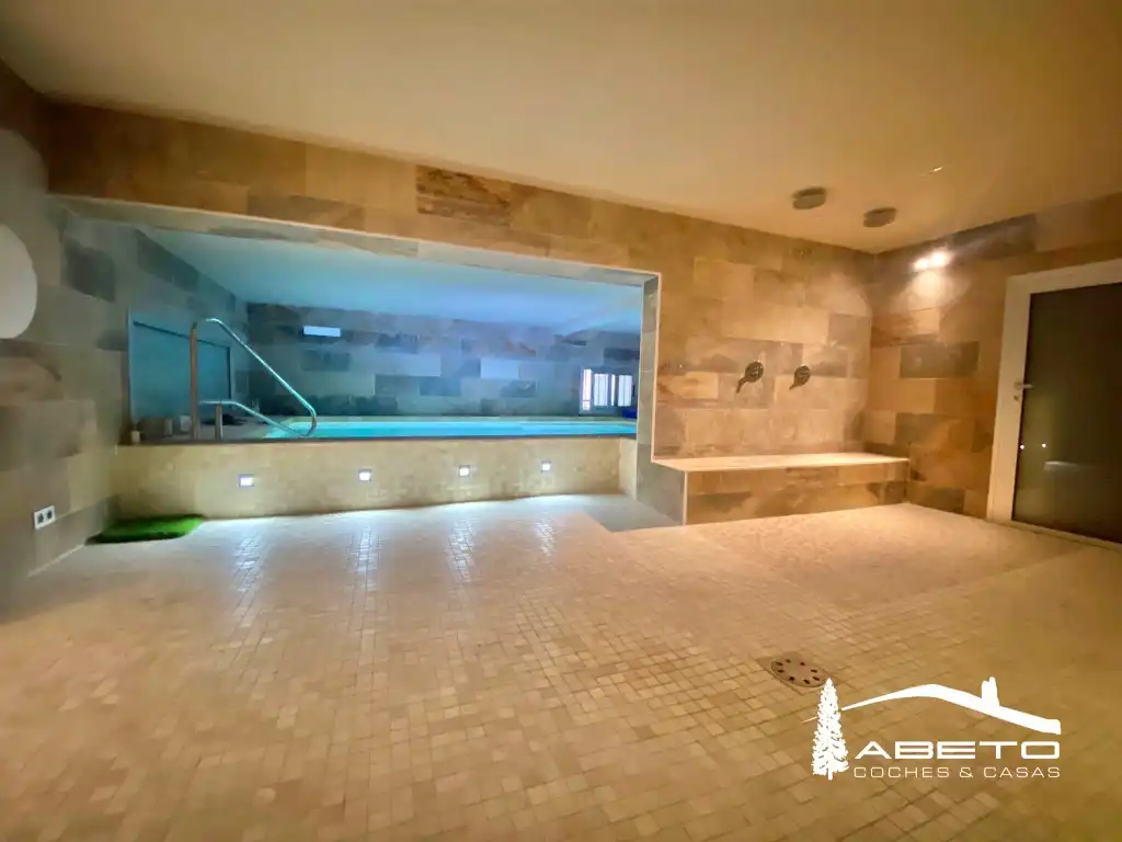 Schwimmbecken von Haus oder Chalet zur Miete in Algete