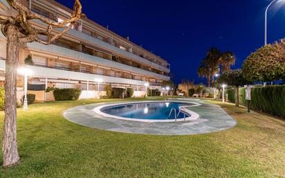 Piscina de Pis en venda en La Pobla de Montornès   amb Aire condicionat, Terrassa i Piscina