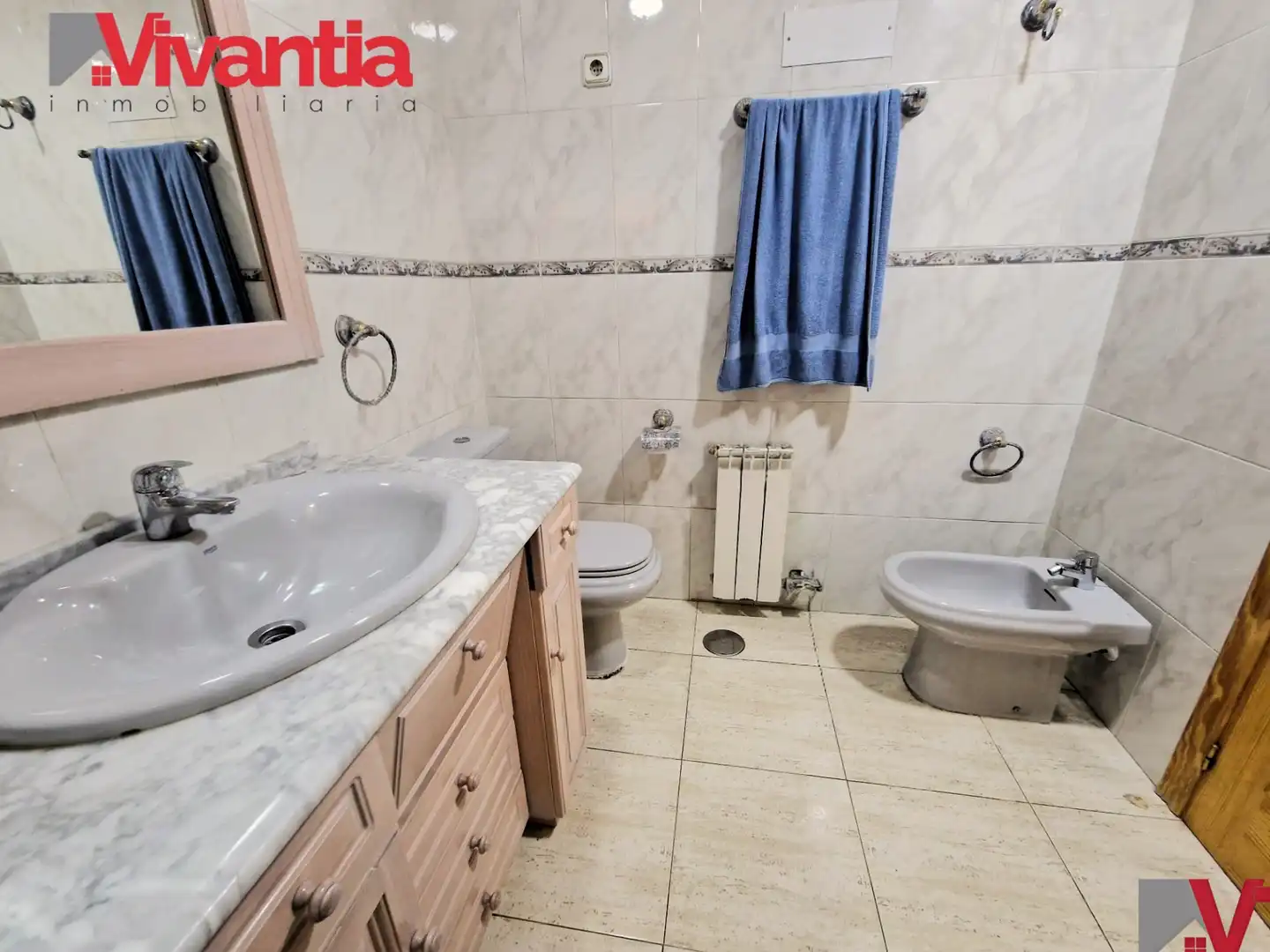 Badezimmer von Maisonette zum Verkauf in Lorca mit Klimaanlage, Heizung und Terrasse