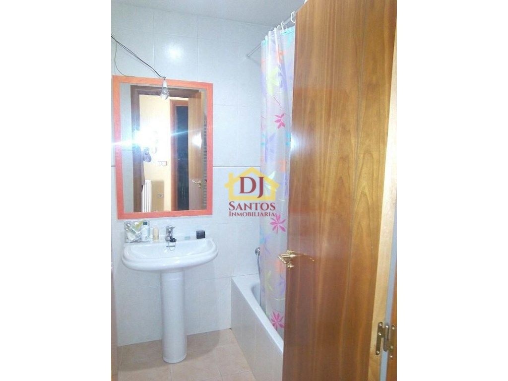 Apartment for sale in N/A, Teso de la Feria - Arrabal