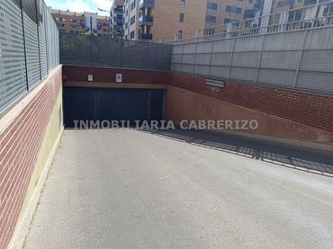 Individual con ascensor en alquiler en Calle Sorzano