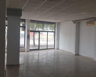 Local de lloguer en Sagunto / Sagunt amb Terrassa