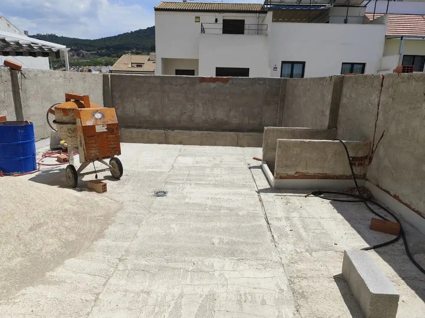 Terrassa de Casa adosada en venda en  Jaén Capital amb Piscina