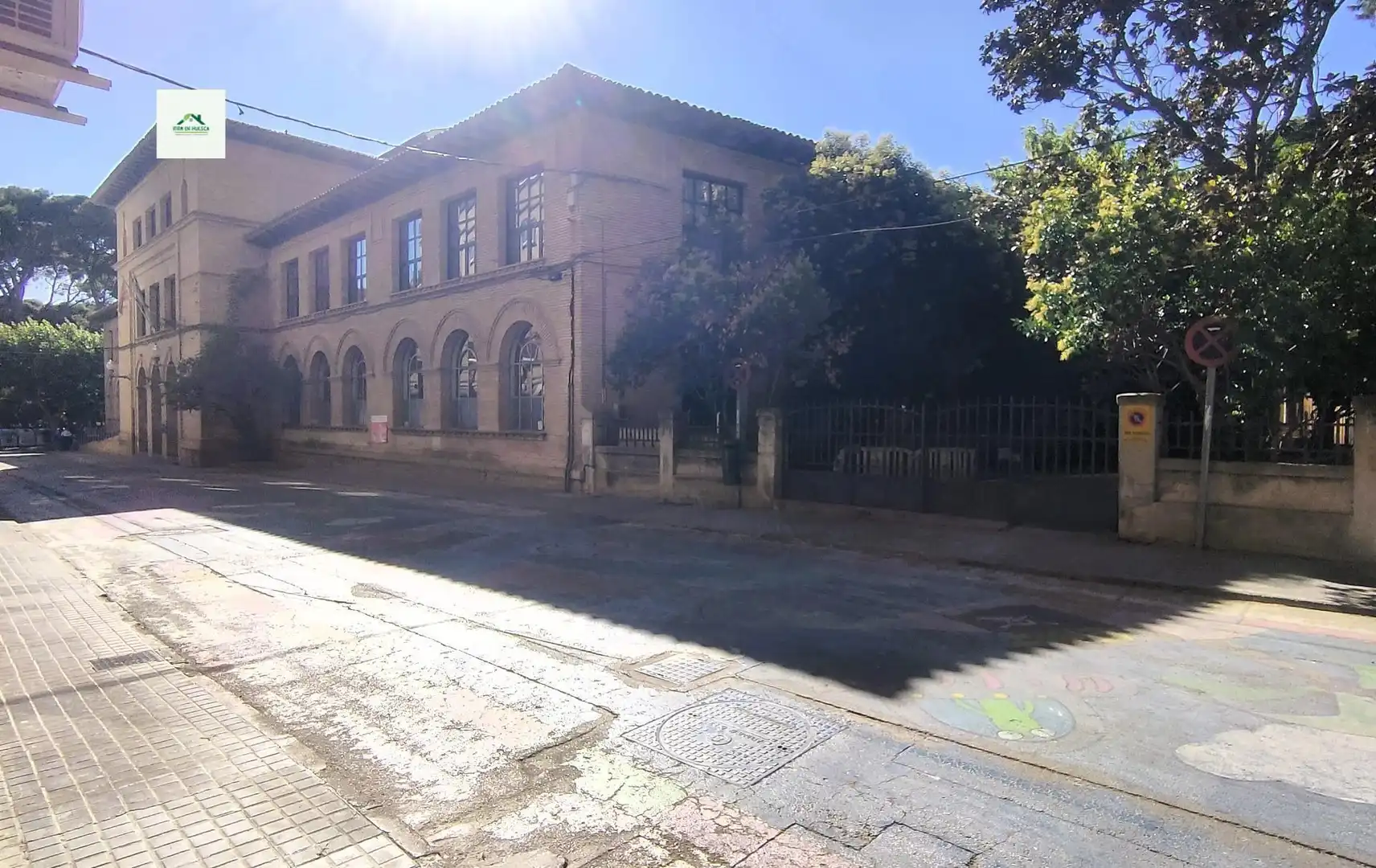 Vista exterior de Pis de lloguer en Huesca amb Calefacció, Moblat i Balcó