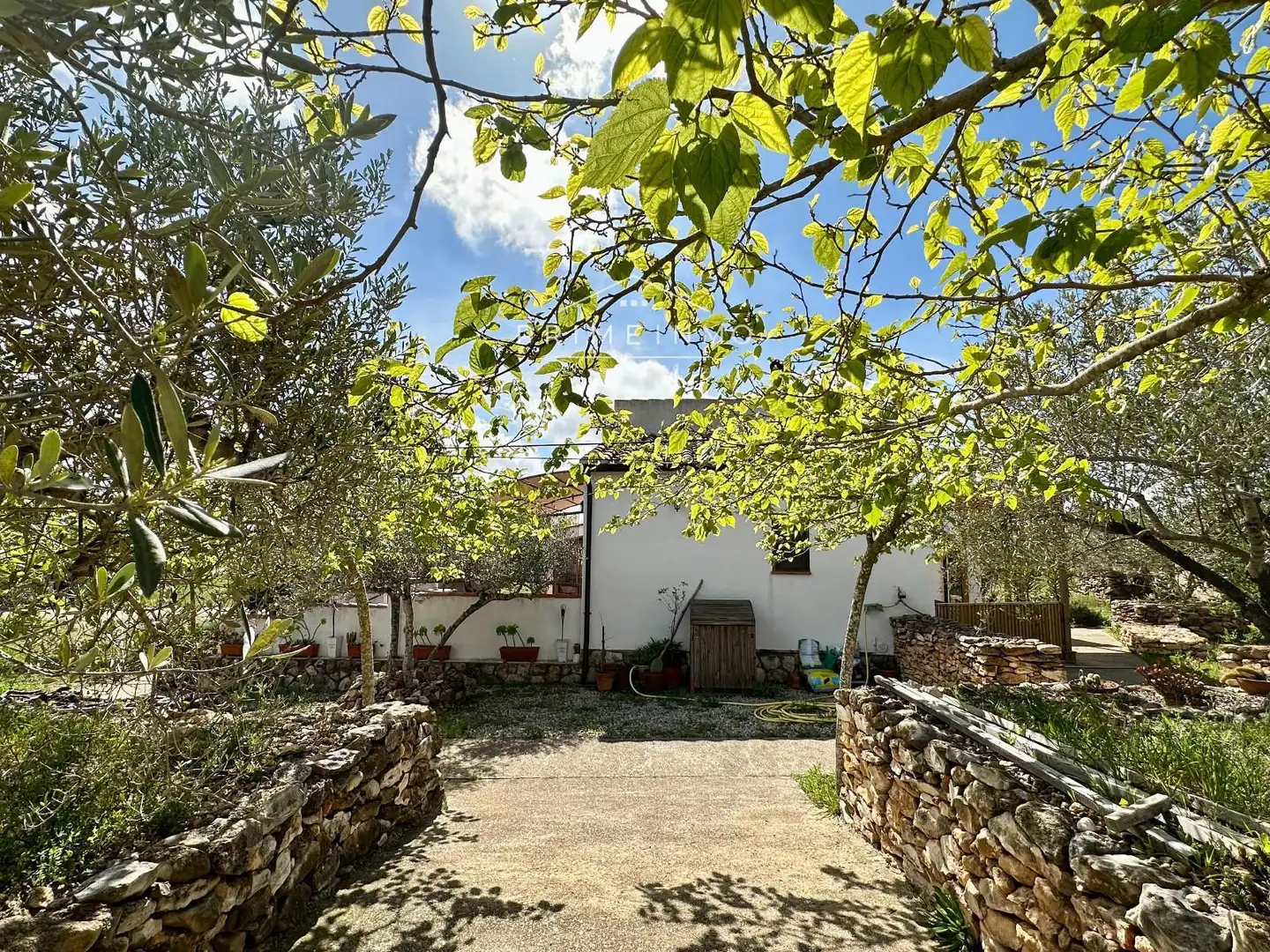 Garden of Country homes for sale in Tortosa  with Heating and Storage room