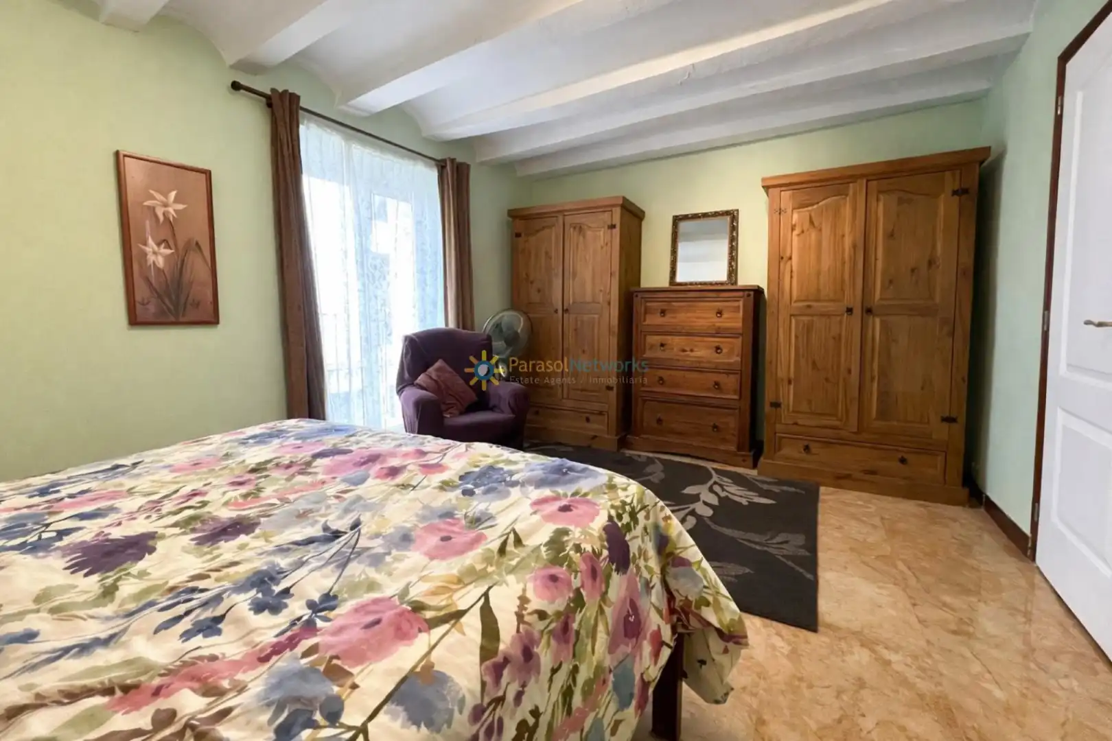 Dormitori de Casa adosada en venda en El Palomar amb Terrassa i Traster