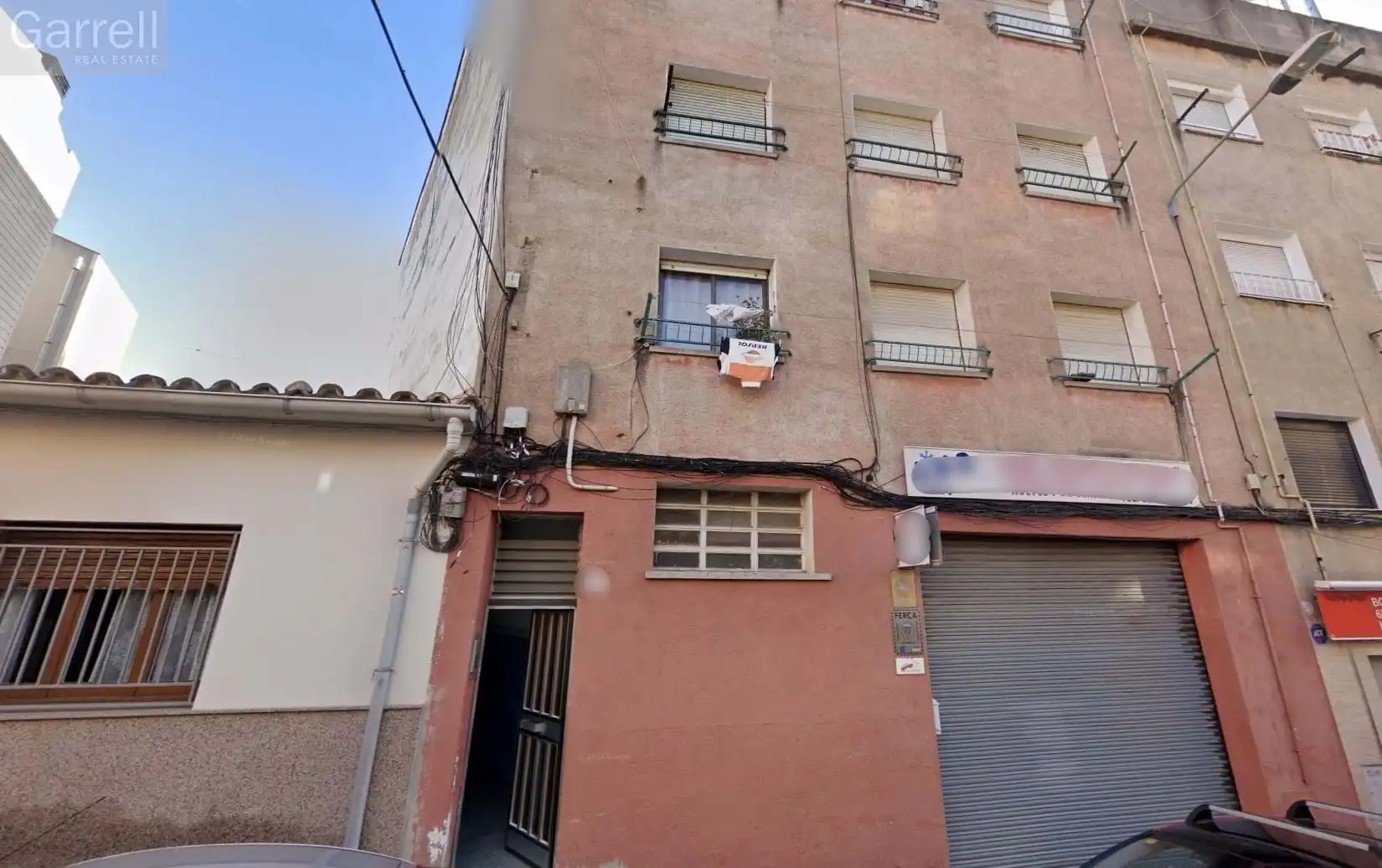 Piso en venta en CARRER PADRO 
Es: Pl: Pt:
 RIPOLLET (BARCELONA)