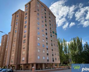 Exterior view of Flat for sale in Valladolid Capital  with Terrace and Balcony