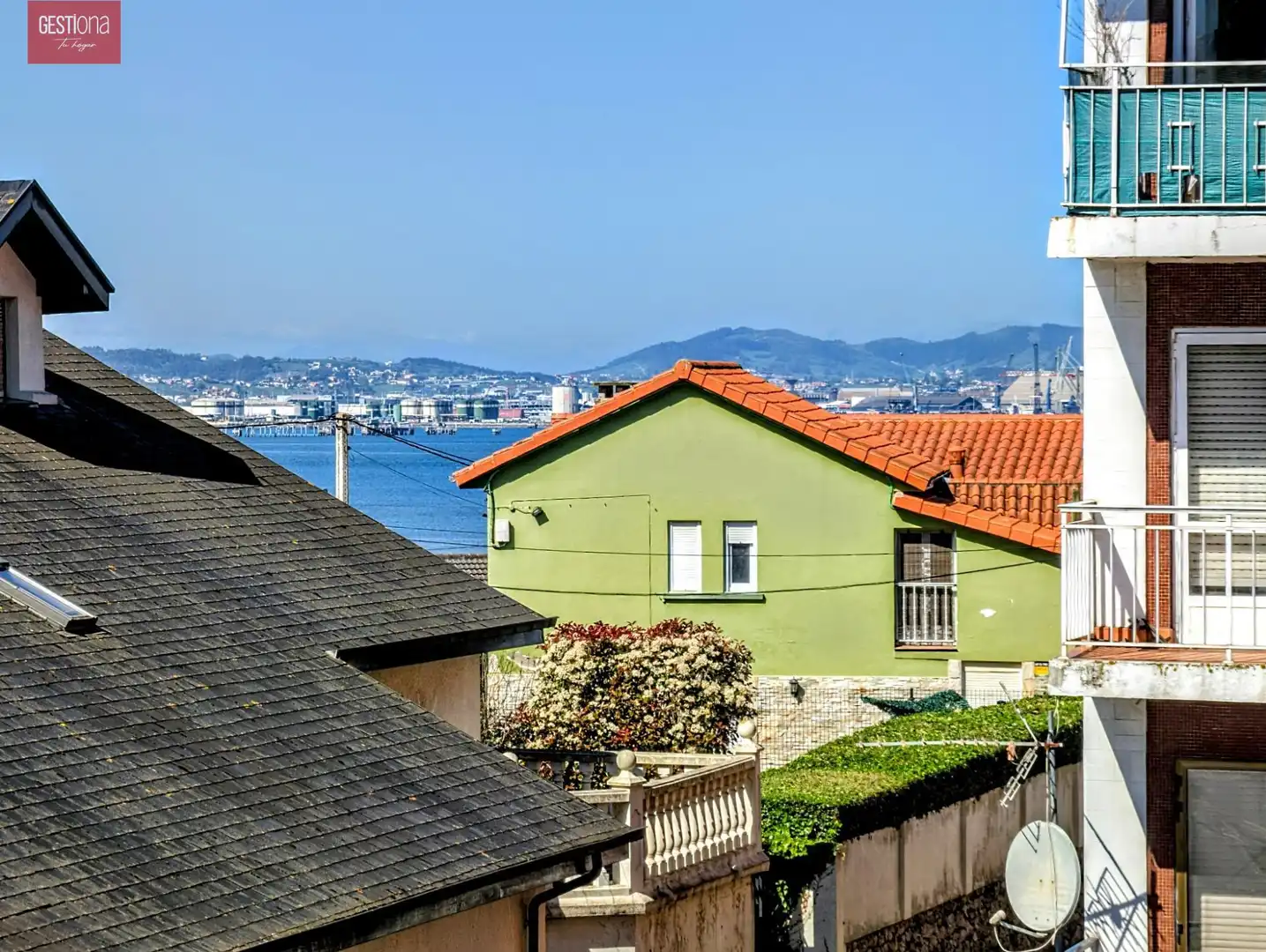 Exterior view of Apartments for sale in Marina de Cudeyo  with Heating and Terrace