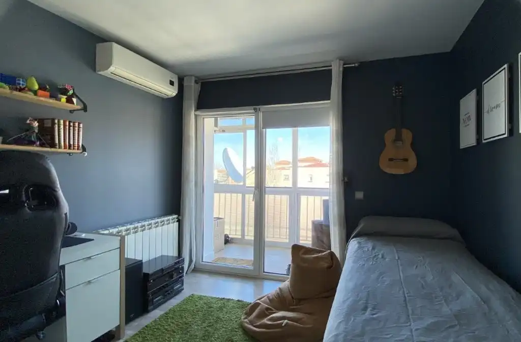 Bedroom of Flat for sale in Leganés  with Air Conditioner, Heating and Terrace