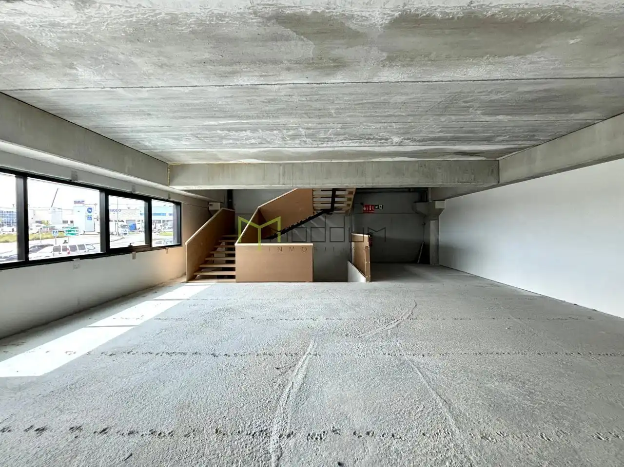 Nave industrial de alquiler en Santiago de Compostela 