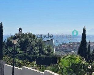 Vista exterior de Residencial en venda en Sotogrande