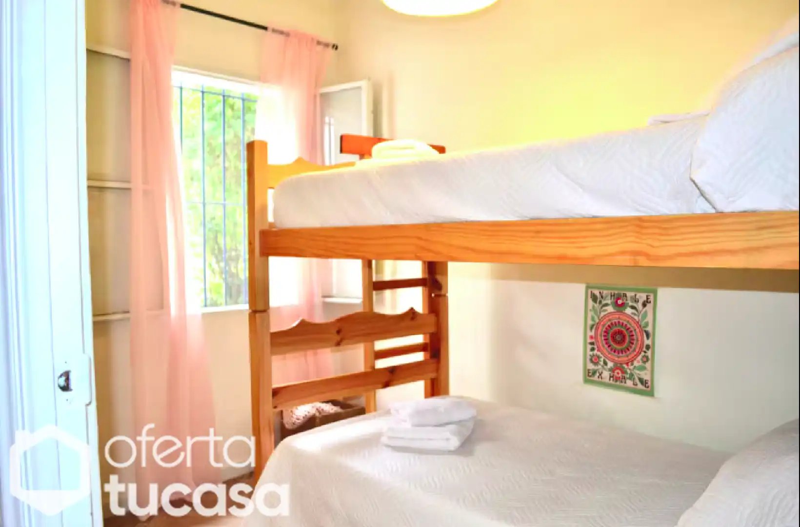 Schlafzimmer von Einfamilien-Reihenhaus zum Verkauf in Linares de la Sierra mit Terrasse, Schwimmbad und Möbliert
